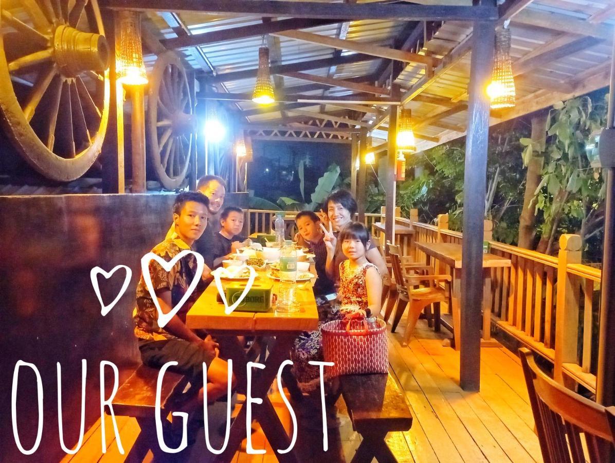 Dream House Guest House & Restaurant Ngwesaung Bagian luar foto